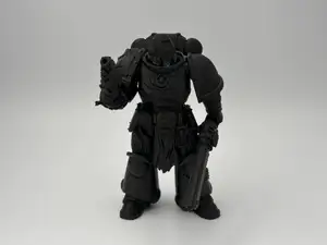 SpaceMarine2_Ultramarines_Lieutenant_Titus