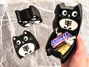 Halloween Cat Treat Box in one piece