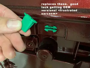 Jeep Trailgate Tailgate rear door fastener grommet