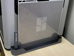 Plate holder for H2C plates with scraper holder