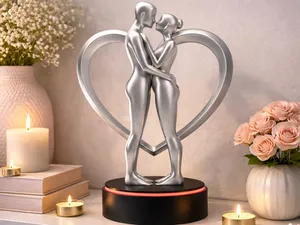 Endless Kiss Sculpture