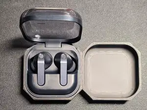 Galaxy Buds 4 / 4 Pro Military Armor Case