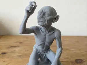 Gollum Holding One Ring (Lord of The Rings - LOTR)