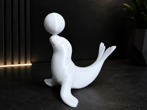 Seal with a ball