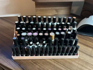 Stojan pro laky na nehty / Nail polish stand
