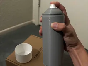 1:1 Spray Paint Can