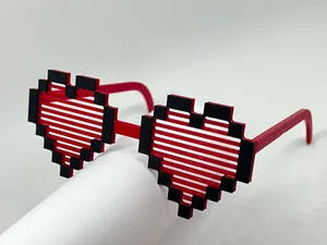 Heart Glasses - Minecraft Style
