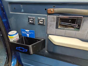 Right door Cup holder CHEVY 