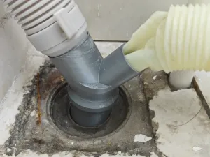 漏水口三通连接管