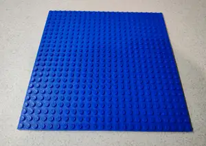 L.E.G.O. compatible plate