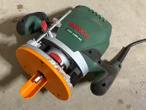 Rotatable Dust Shroud for Bosch POF 1200 AE Router