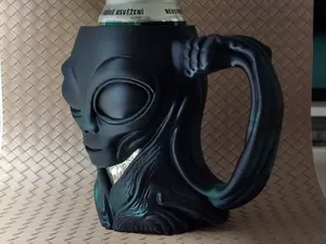 Alien (The Grey) Can Holder / Beer mug