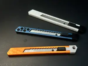 Slim Utility Blade Holder - 9mm Blades