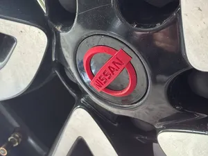 Logo Nissan cerchio Qashqai 
