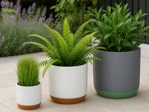 Seamless Plant Pot with Honeycomb Drain – 3 Sizes