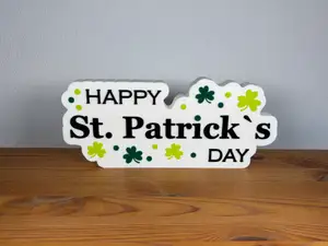 Happy St Patrick - Deko Aufsteller mit Schriftzug
