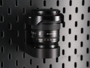 Skadis Mount for Sony E-Mount Lenses