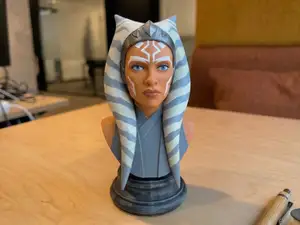 Ahsoka Tano Jedi Bust - A Star Wars Collectible