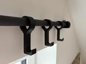 Haken für Rohr