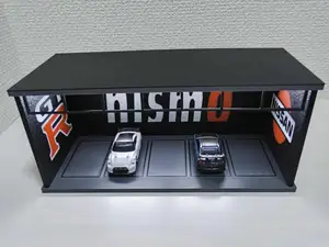 1:64 Scale NISMO Diorama (Black)