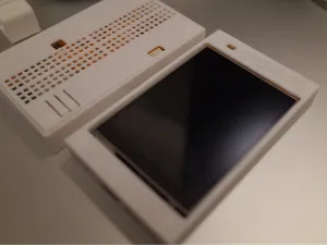 CYD2USB (cheap yellow display )ESP32-2432S028R 外壳