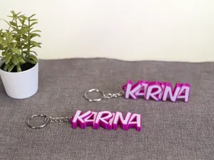 Schöner Schlüsselanhänger mit dem Namen Karina