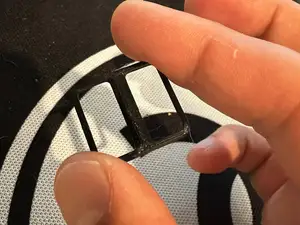 Strap retainer