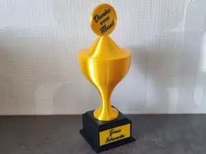 Einfacher Pokal