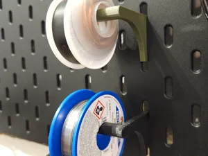 Skadis Lötzinnhalter / Soldering holder