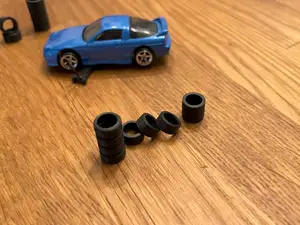 Tires 1/64 scale for car diorama garage race show