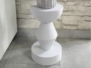 Skulptur Beistelltisch