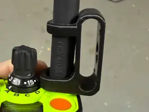VP8000 Speaker Mic Holder