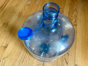 *TPU* Water Cooler Bottle Cap w\ Keeper