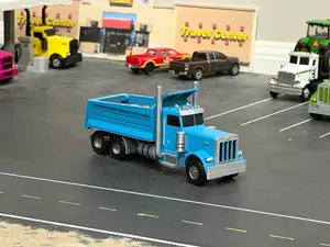 1/64 Pete Dump Truck