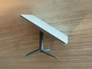 Satellite Antenna 1:10 – Inspired by Starlink