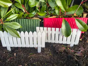 Garden Lawn Edging Fence Set – 4 Border Designs