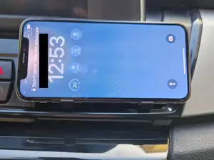 Porta telefono da auto minimal