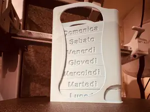 Pills settimanale, 4 scomparti al giorno (Lun-Dom)