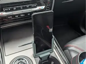 2020 - 2024 Ford Explorer Phone Mount USB-C Cables