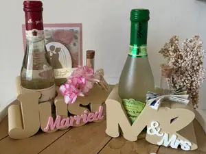 Wedding Gift Set just Married or Mr & Mrs