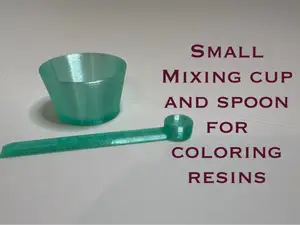 Resin cup and mixing spoon for coloring resins