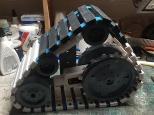 Progetto Robot Wall_E (CINGOLO)