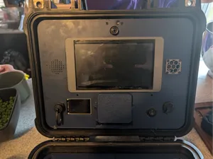 Ultimate Raspberry Pi 7" Cyberdeck & SDR Terminal