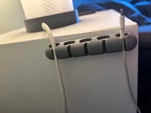 Cable holder