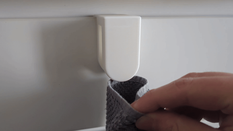 Cabinet Towel Hanger – Automatic, Magical