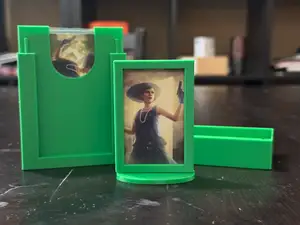 Arkham Horror LCG Windowed Deck Box w/Standee