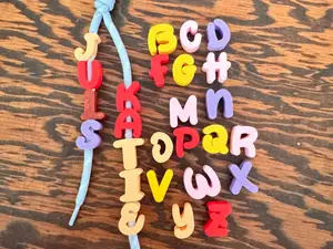Chunky alphabet single color paracord beads-quick