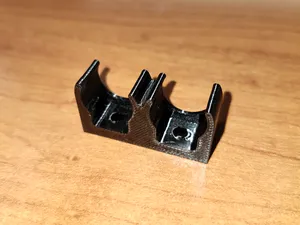10AN fuel line clip 19.5mm