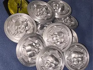 Hunt Dollar