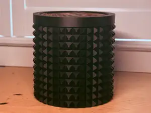 Modern Textured Trash Can – Fits Grocery Bags
